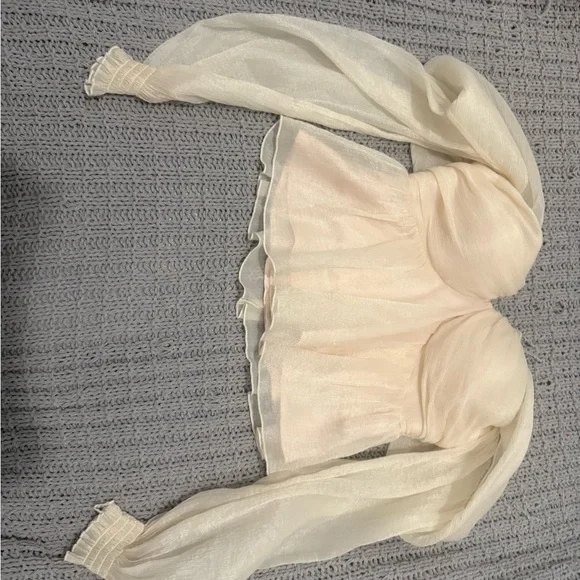 REVOLVE House of Harlow 1960 Off-Shoulder Blouse - Picture 2 of 6